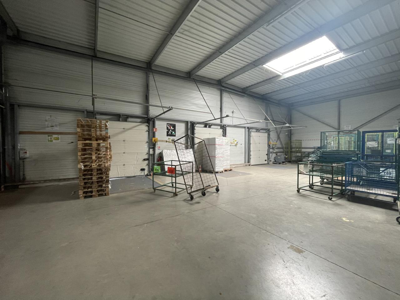 Entrepôt Plaisir 2362m² Location entrepôt Plaisir Yvelines OLLOG2423755 9